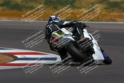 media/Apr-30-2023-CRA (Sun) [[020fcf5d43]]/Race 4-600 Supersport/